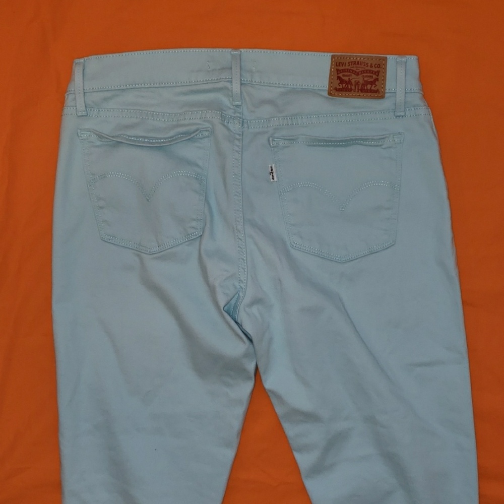 Turquoise 710 Levis - Picture 2 of 4